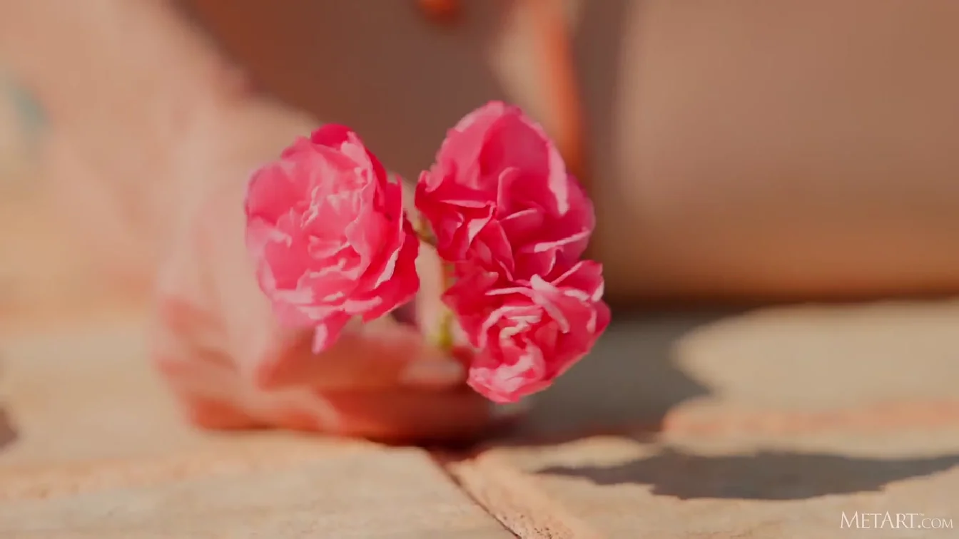 MetArt Sirena Milano Red Lily XXX